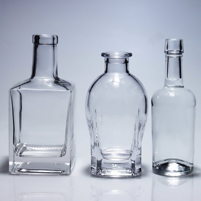comprar Garrafa de vidro vazia de 500 ml/ 700 ml Xo, garrafa personalizada de brandy online manufacture