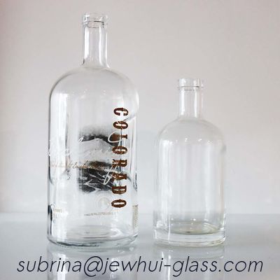 comprar O vidro 1750ML nórdico engarrafa o revestimento da metalização do vácuo do furo da entrada de 21.5MM online manufacture