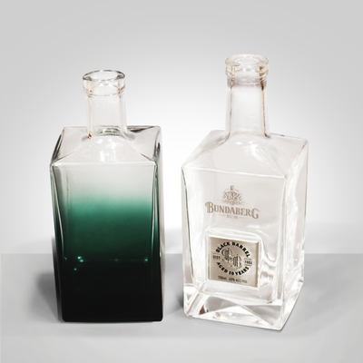 Bom preço Aguardente luxuosa de carimbo quente 900g-1200g de Bourbon do uísque da garrafa dos espírito on-line