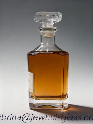 Bom preço o licor 700ml de vidro claro engarrafa/a garrafa vidro do uísque on-line
