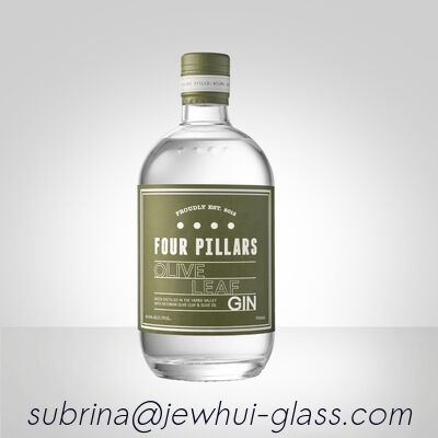 Bom preço Garrafa de vidro de gin clássica perfeita para destiladores artesanais e exportadores de bebidas com vidro grosso e acabamento elegante on-line
