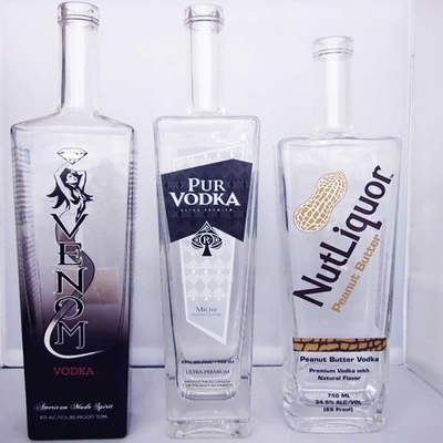 Bom preço Completo vazio da garrafa 50ML-5000ML da vodca do revestimento do inclinação do decalque revestido on-line