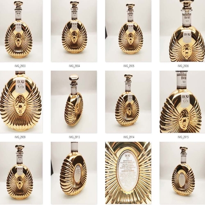 Bom preço Garrafa luxuosa de galvanização dourada dos espírito on-line
