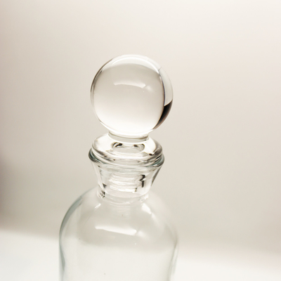 Bom preço Flint Glass Liquor Bottle Closures on-line